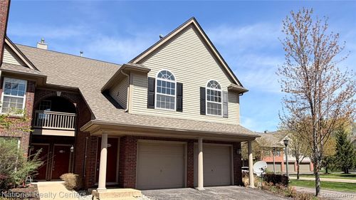 28469 Carlton Way Dr, Novi, MI, 48377-2636 | Card Image