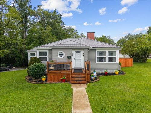 117 Delaware Ave, Scottdale, PA, 15683-1612 | Card Image