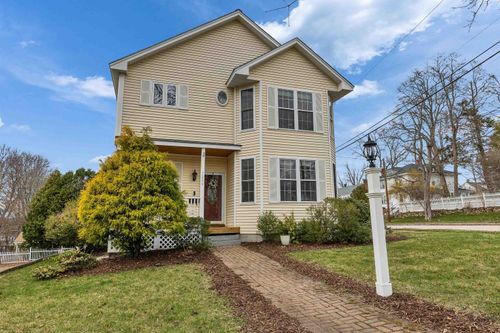 2246 Elm St, Manchester, NH, 03104-2300 | Card Image