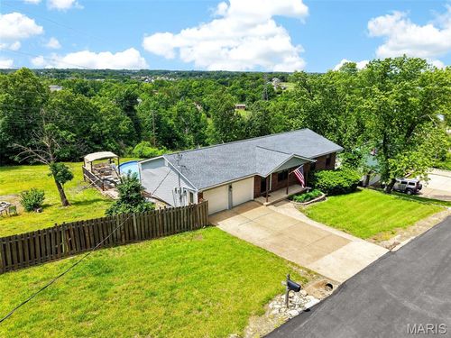 2275 Grant Dr, Arnold, MO, 63010-2511 | Card Image