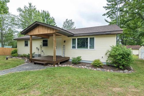 N9873 Woodland Lane, Worcester, WI, 54555 | Card Image