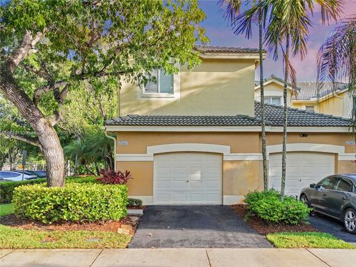 2052 Hacienda Ter, Weston, FL, 33327-2238 | Card Image