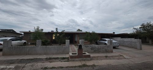 1462 E El Atajo, Tucson, AZ, 85714-3130 | Card Image