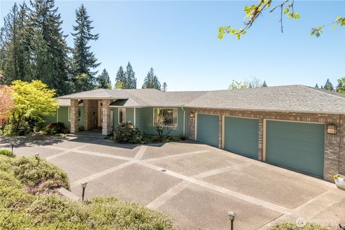 229 Sunset Dr, Longview, WA, 98632-5347 | Card Image