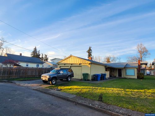 2515 Hyde Ct Se, Salem, OR, 97301-9684 | Card Image