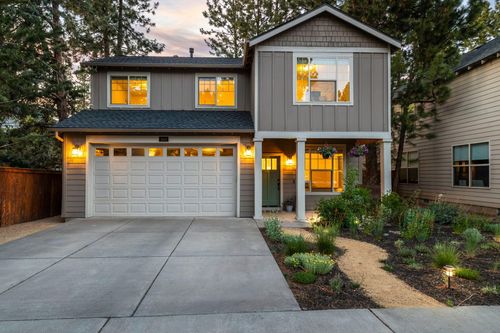 19824 Copernicus Ave, Bend, OR, 97702-2883 | Card Image