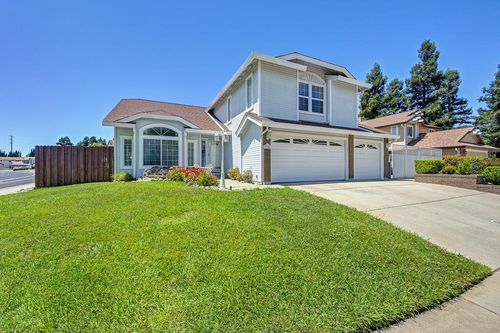 8996 Purple Martin Way, Elk Grove, CA, 95758 | Card Image