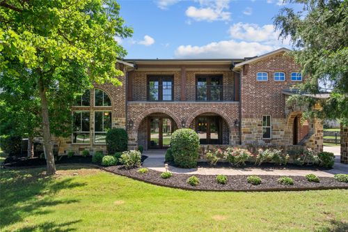 6901 Hickory Hill Cir, Argyle, TX, 76226-3146 | Card Image