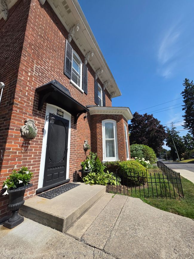 33 Kingsley Ave, House other with 5 bedrooms, 3 bathrooms and 4 parking in Brighton ON | Image 48