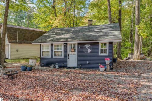 7924 Campbell, Hale, MI, 48739 | Card Image