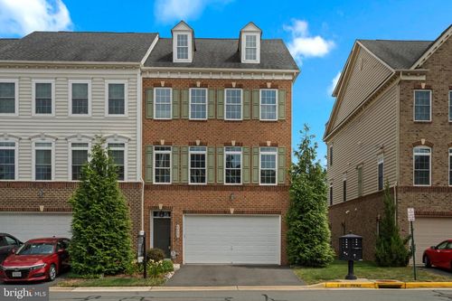42665 Burbank Ter, STERLING, VA, 20166-2607 | Card Image