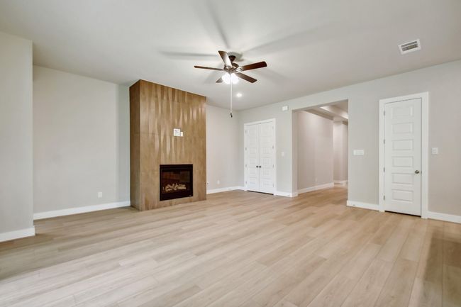 112 Black Kite Ct, House other with 4 bedrooms, 3 bathrooms and 3 parking in Cedar Creek TX | Image 7
