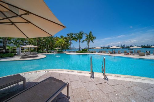 apt-735-910 West Ave, Miami Beach, FL, 33139-5241 | Card Image