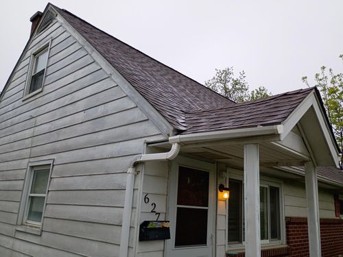 627 Savannah Dr, Columbus, OH, 43228-2939 | Card Image