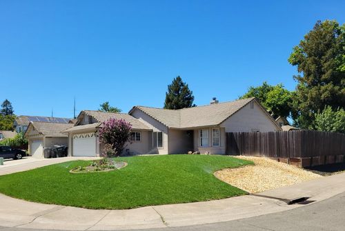 5982 Silver Shadow Circle, Sacramento, CA, 95823 | Card Image