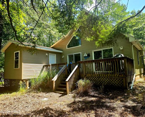 1035 Mohican Road, Lake Ariel, PA, 18436 | Card Image