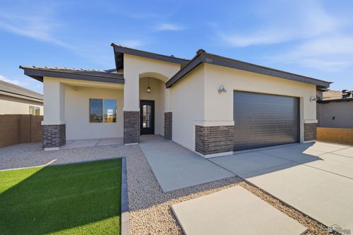 7835 E 35 St, Yuma, AZ, 85365 | Card Image
