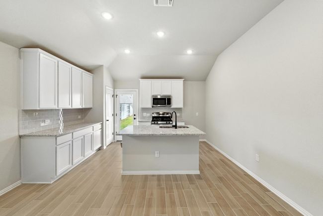 149 Hackberry Ln, House other with 4 bedrooms, 2 bathrooms and null parking in Bastrop TX | Image 14