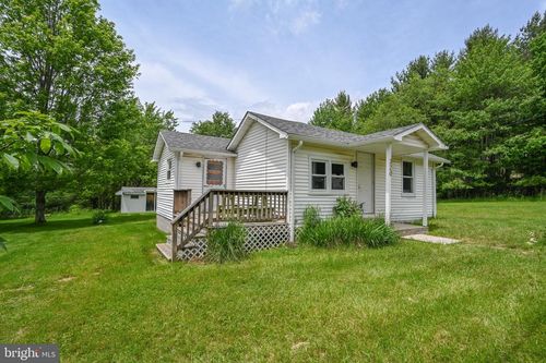 320 Coolidge Ave, OAKLAND, MD, 21550-5105 | Card Image
