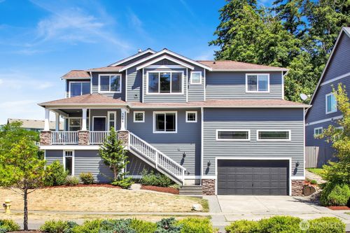 3666 Woodlake Rd, Bellingham, WA, 98226-8603 | Card Image
