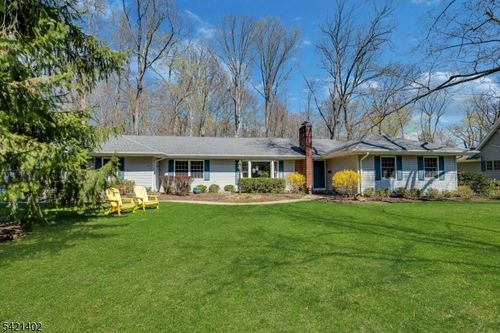 25 Yorke Rd, Mountain Lakes, NJ, 07046-1447 | Card Image