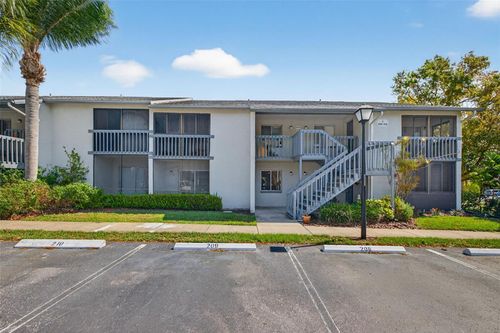 207-11201 122nd Ave, LARGO, FL, 33778-2630 | Card Image