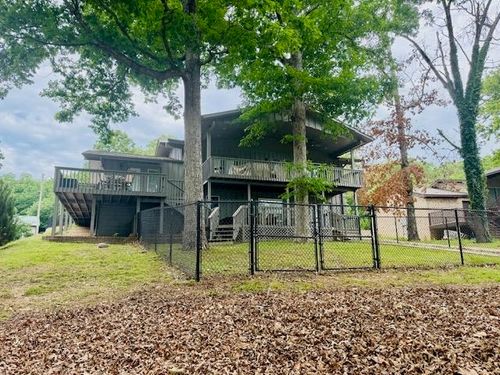 36 Winnebago Cir, Cherokee Village, AR, 72529-4103 | Card Image
