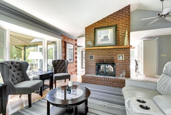 12642 Highway 28, House other with 3 bedrooms, 2 bathrooms and 8 parking in Apsley ON | Image 11