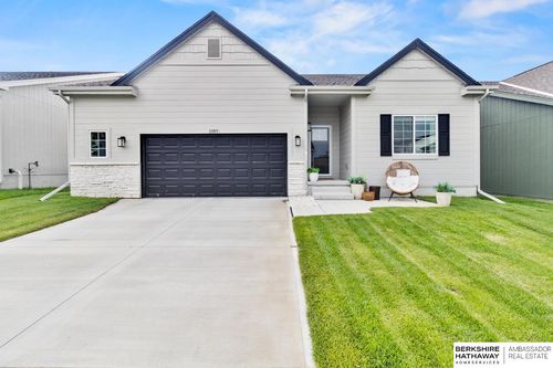 11009 Baker St, Omaha, NE, 68142-1180 | Card Image