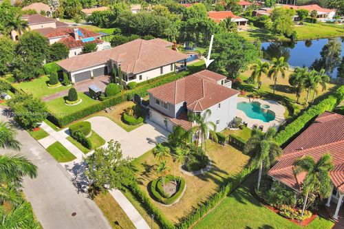 721 Ranch Rd, Weston, FL, 33326-1711 | Card Image