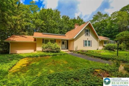 1271 Kilmer Rd, Tobyhanna, PA, 18466-8030 | Card Image