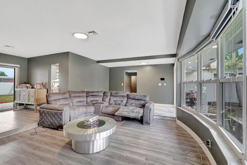 4709 Washington St, Hollywood, FL, 33021-7649 | Card Image