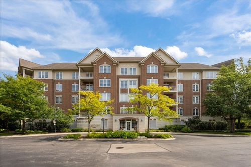 apt-104-610 Robert York Ave, Deerfield, IL, 60015-4347 | Card Image