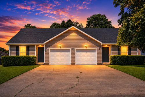 256 Executive Ave, Clarksville, TN, 37042-1373 | Card Image