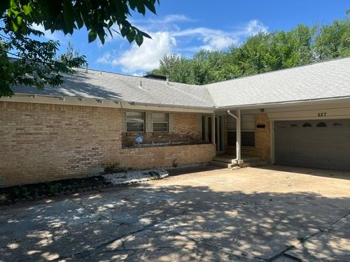 627 Kingston Dr, Irving, TX, 75061-6997 | Card Image