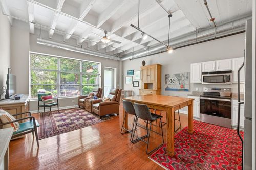 109-111 E Franklin Ave, Minneapolis, MN, 55404-2572 | Card Image