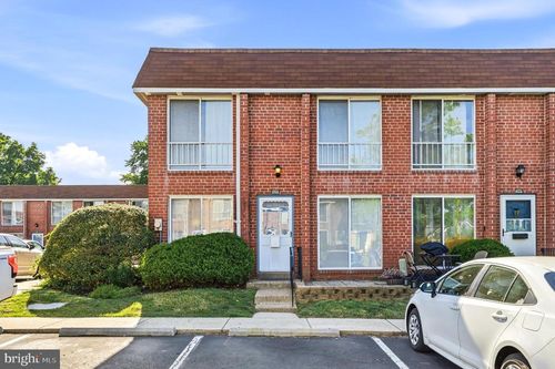 114 Lexington Ct, WARMINSTER, PA, 18974-2090 | Card Image
