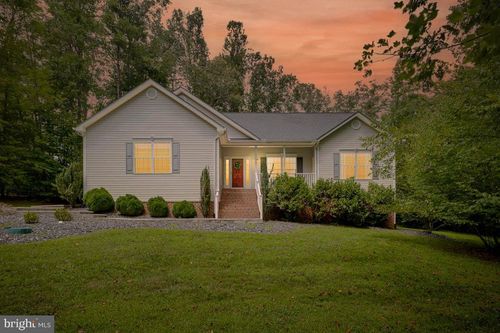 6108 Bills Rd, Mineral, VA, 23117-5041 | Card Image