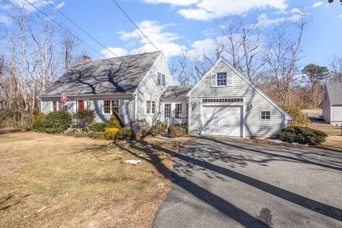 198 Old Plymouth Rd, Sagamore Beach, MA, 02562-2419 | Card Image