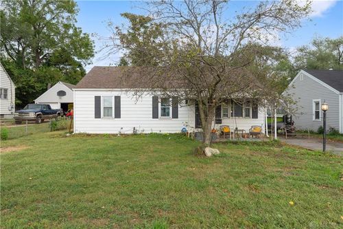 2225 Sheffield St, Middletown, OH, 45044-7046 | Card Image