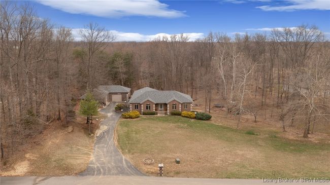 5834 E Bear Creek Rd, Home with 4 bedrooms, 3 bathrooms and null parking in Pekin IN | Image 7
