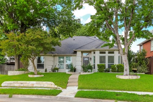 2901 Panorama Dr, Carrollton, TX, 75007-4303 | Card Image