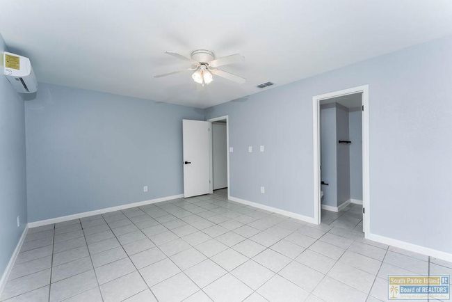 905 N Shore Dr, House other with 3 bedrooms, 3 bathrooms and 2 parking in Port Isabel TX | Image 20