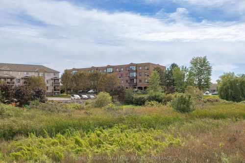 405-649 Davis Dr, Kingston, ON, K7M8J3 | Card Image