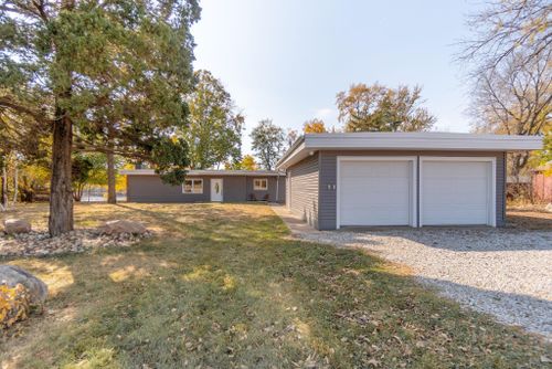 2616 Cottage Row Road, Cedar Falls, IA, 50613 | Card Image