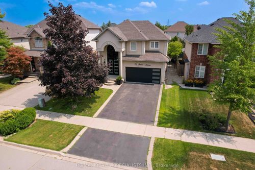 71 Joshua Ave, Ancaster, ON, L9K1P8 | Card Image