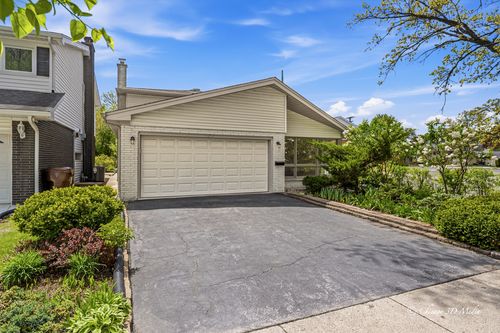 4939 Farwell Ave, Skokie, IL, 60077-3502 | Card Image