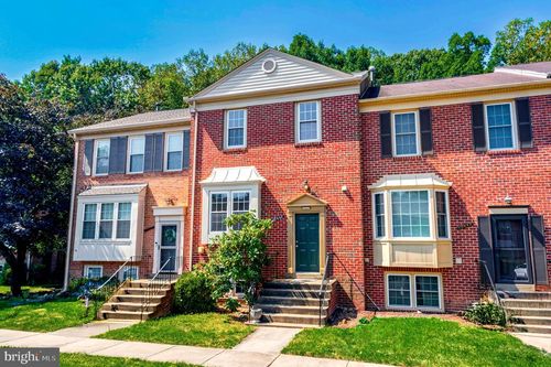 10444 Malone Ct, FAIRFAX, VA, 22032-2372 | Card Image