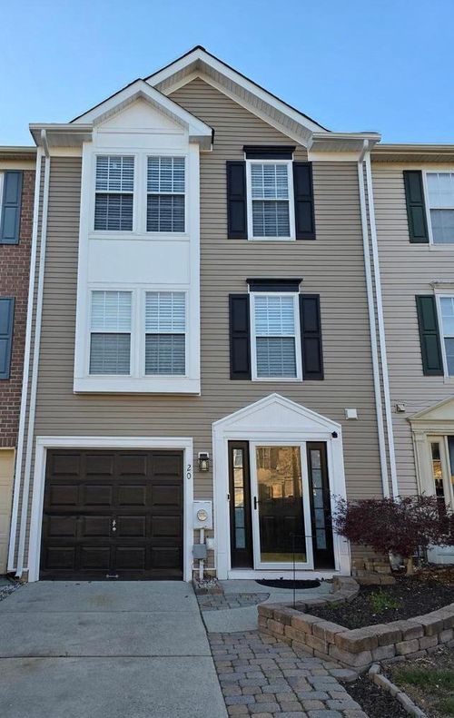 20 Clemens Ln, TURNERSVILLE, NJ, 08012-5822 | Card Image