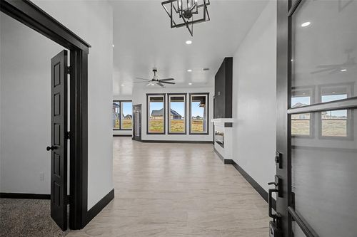 2440 Canyon Cir, Blanchard, OK, 73010-4058 | Card Image